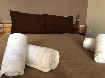 Apartment with Balcony - (5)