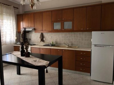 Apartment with Balcony - (9)