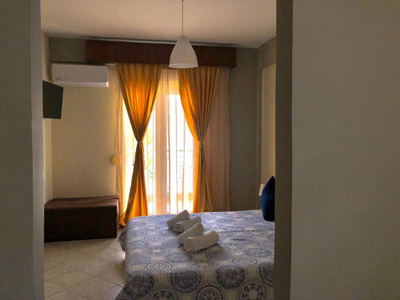 Apartment-with-Garden-View---(14)jpg